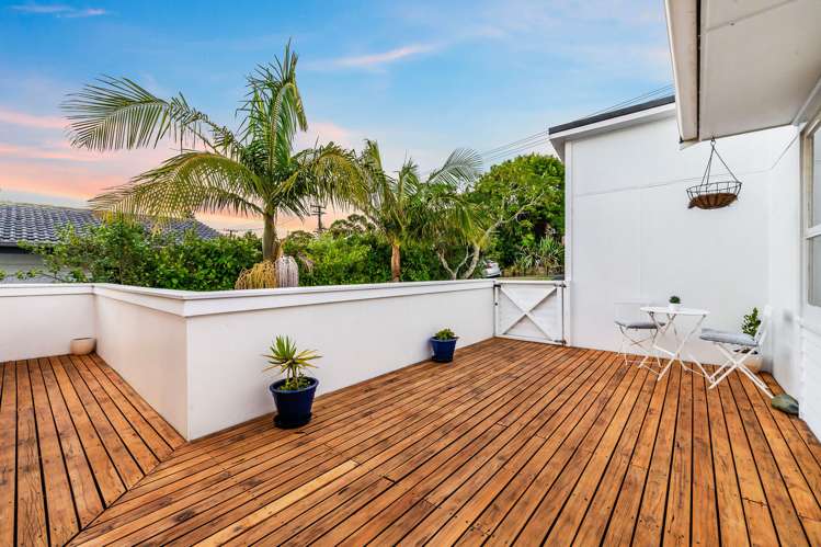 7 Penton Road Stanmore Bay_23