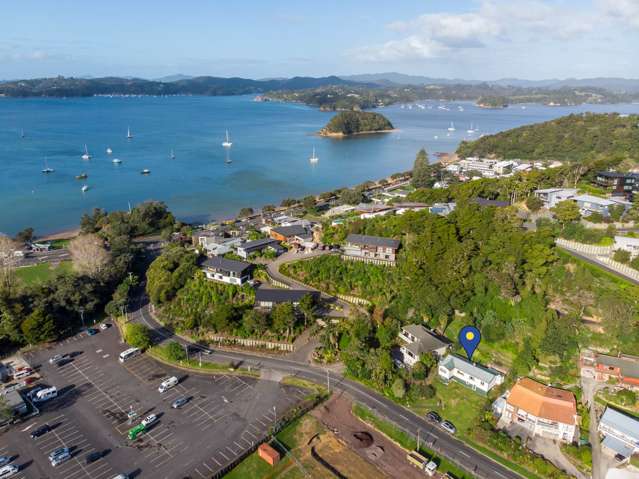 A Piece of History in the Heart of Paihia