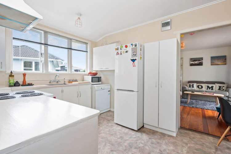 31 Nile Road Kelston_7