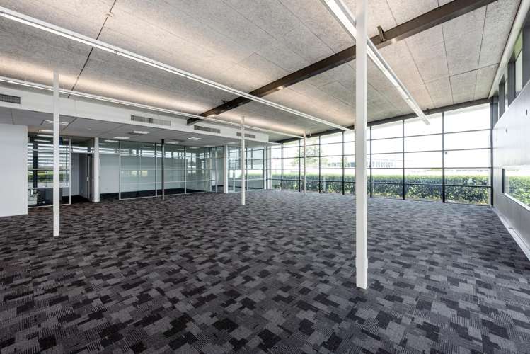 100 Plunket Ave Manukau_3