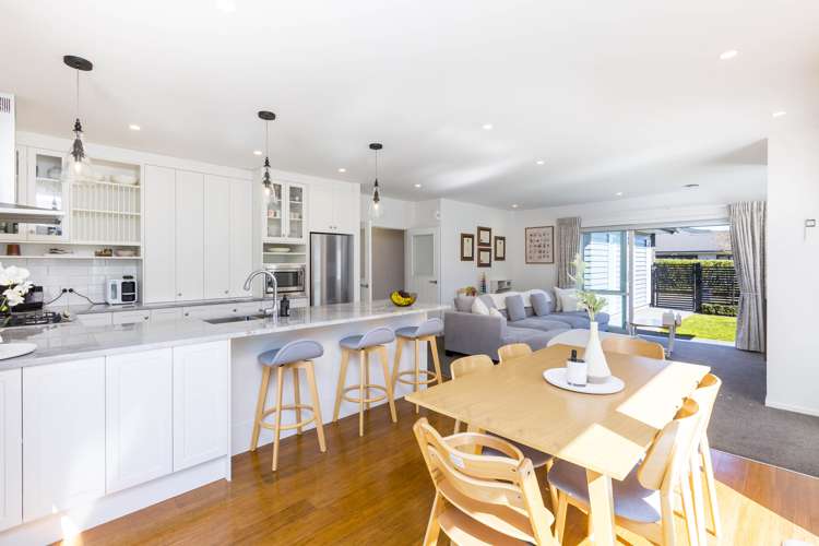 9 Don Griffin Grove Trentham_8