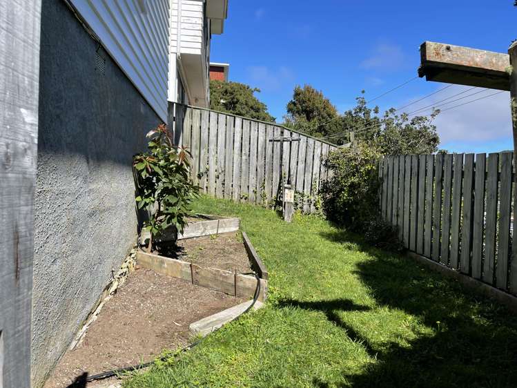 2 Parklands Drive Karori_20