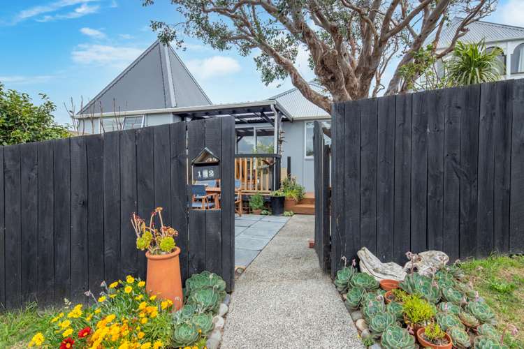 142 Akaroa Drive Maupuia_13