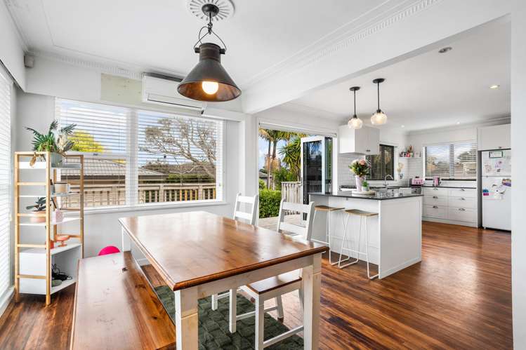 118 Taikata Road Te Atatu Peninsula_1