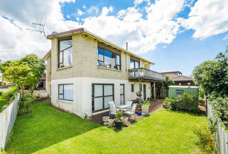 3/2 Marama Street Castor Bay_22