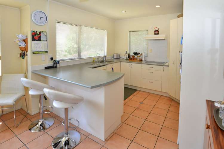 48 Hewlett Road Massey_6