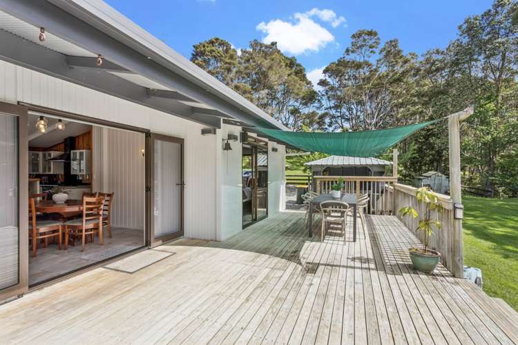 23-25 Mountain Road Henderson Valley_21