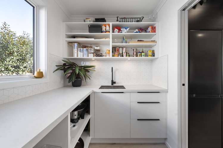 182 Kimbolton Road Feilding_5