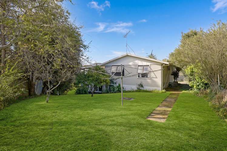 35 Nile Road Kelston_8
