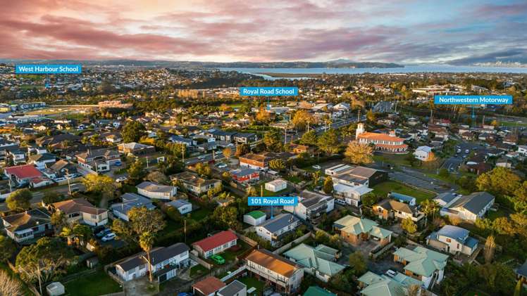 101 Royal Road Massey_29