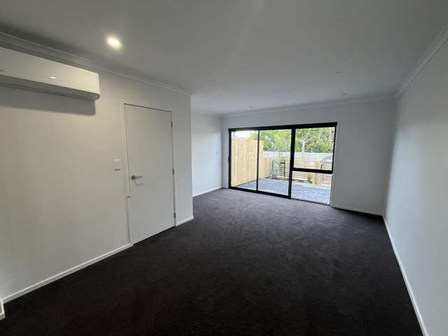 1/8 Ngaere Avenue 1053_3
