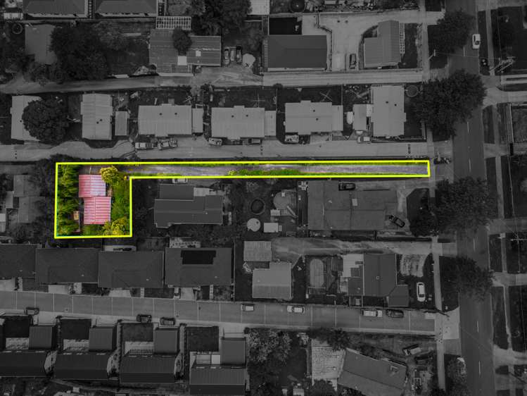 2/107a Woodglen Road Glen Eden_13