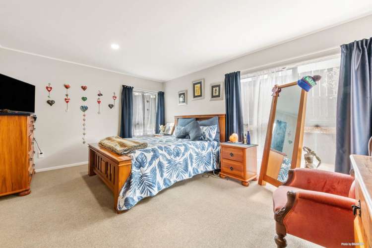 60 Garton Drive Massey_7