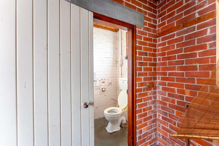 234 Church Street West End_16