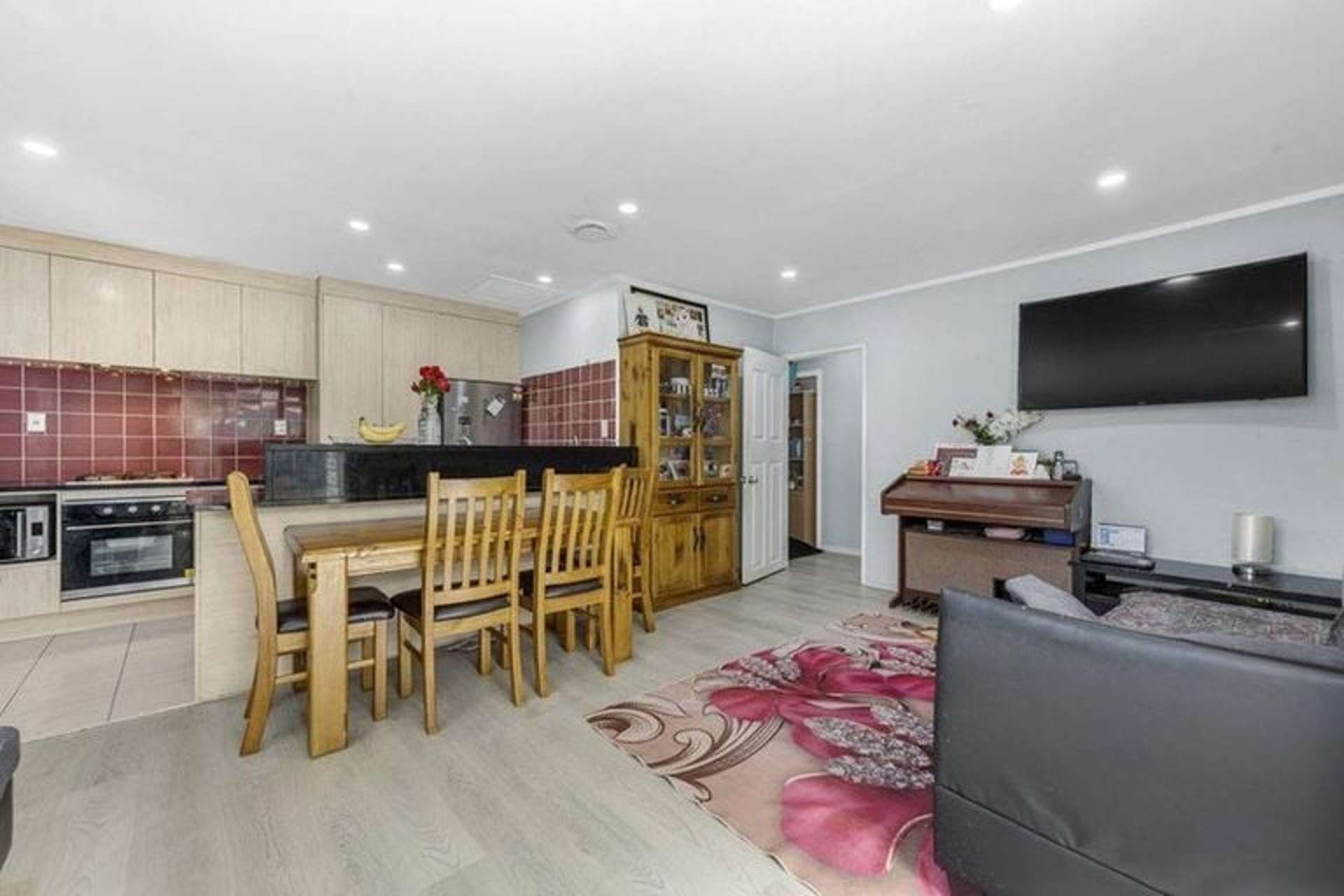 2/55 Ennis Avenue Pakuranga Heights_0