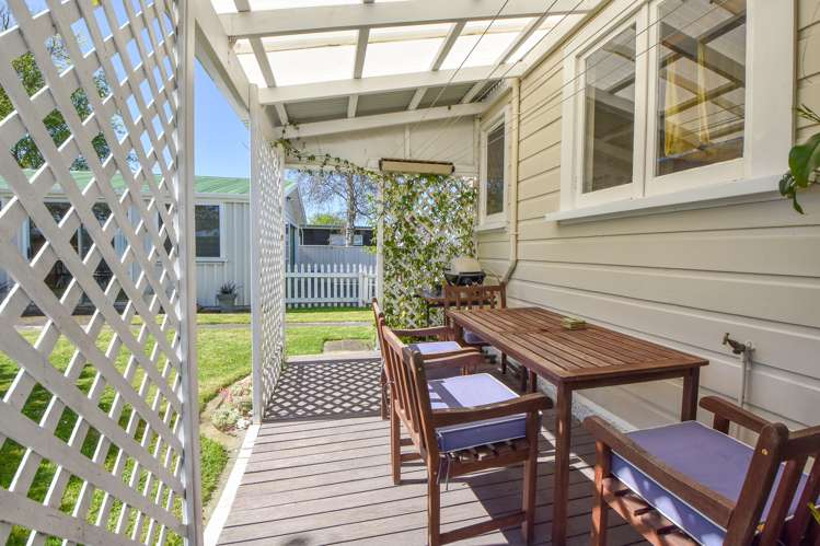 2 Davy Street Carterton_13