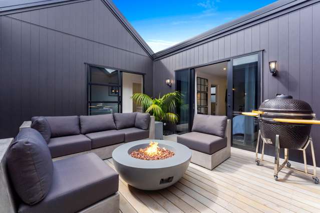 Unlock your dream home with a Central Courtyard