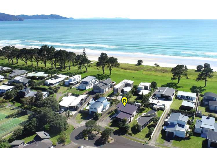 156 Sands Crescent Matarangi_19