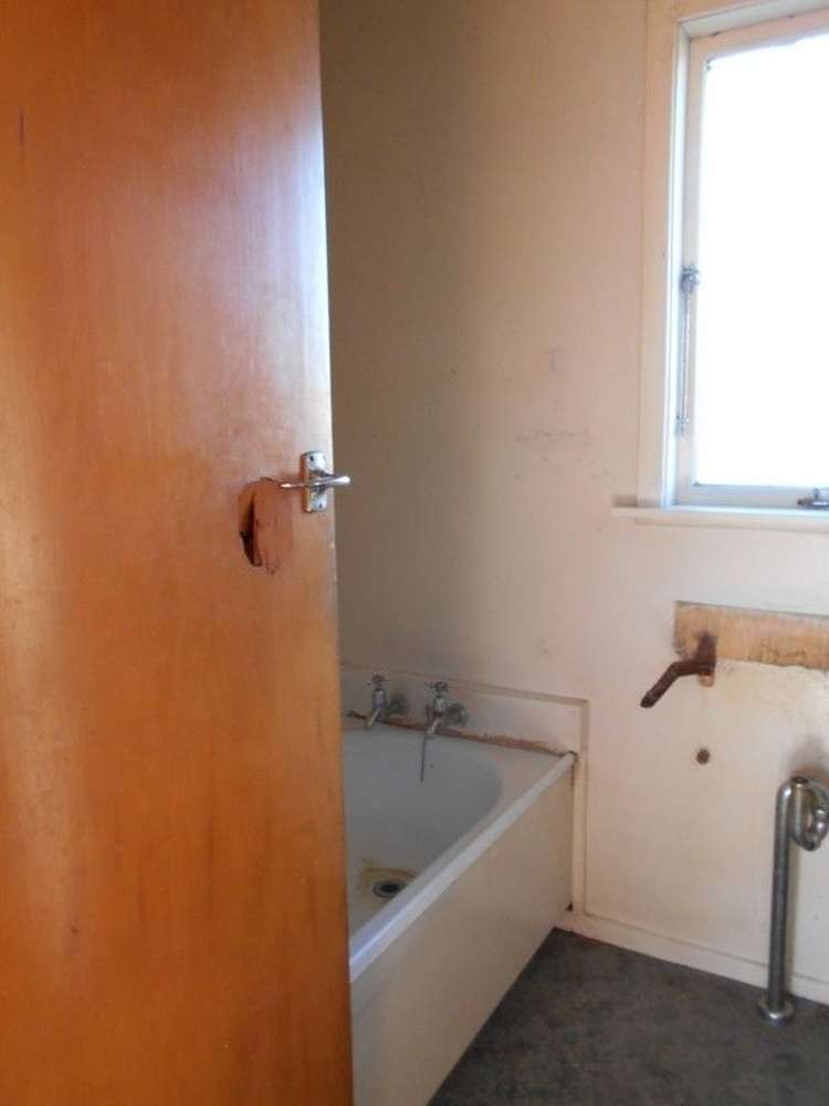 6 Ian Street Koutu_12