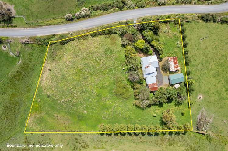 121 Taipuha Station Road Otamatea Surrounds_40