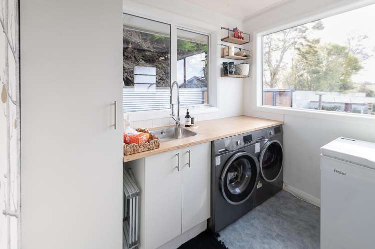 62 Clinton Highway Balclutha_12