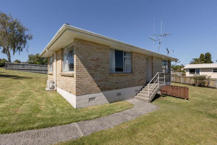 12 Rangataua Street Welcome Bay_17