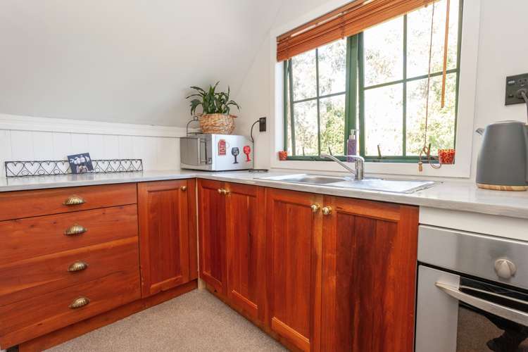 166 Barton Road Okauia_22