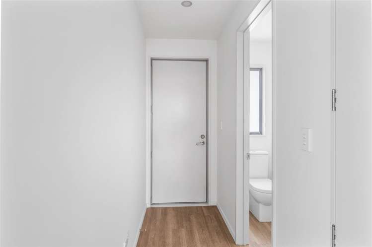 3/670 Ferry Road Woolston_15