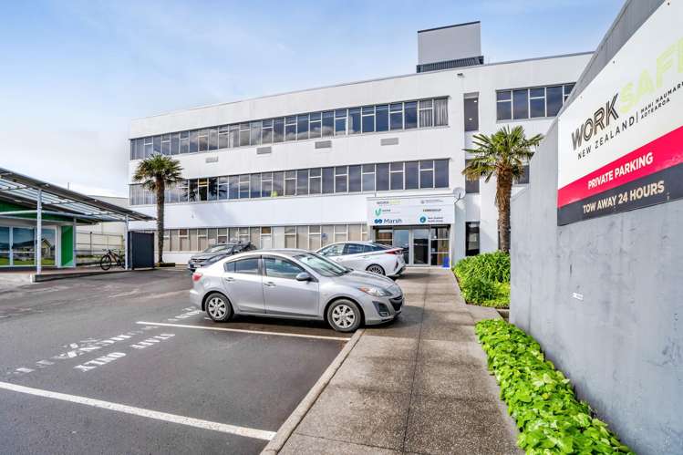 214 Devon Street East New Plymouth_19