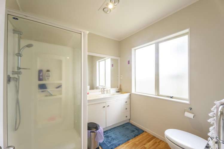9 Burleigh Place Rototuna_13