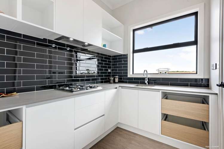 136 Eighth View Avenue Beachlands_8