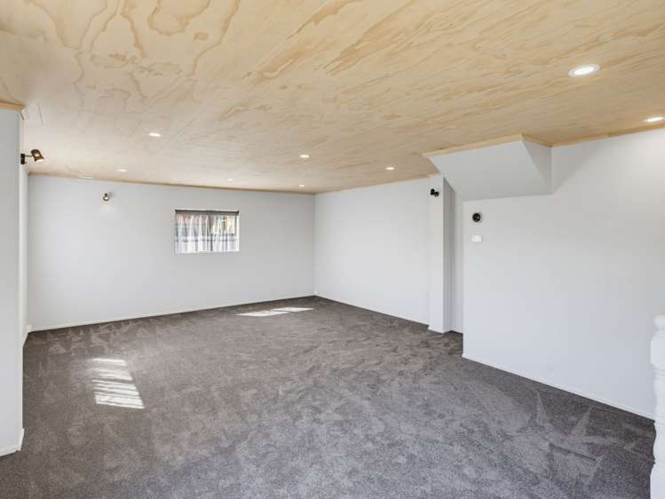 33 Joanna Place Deanwell_20