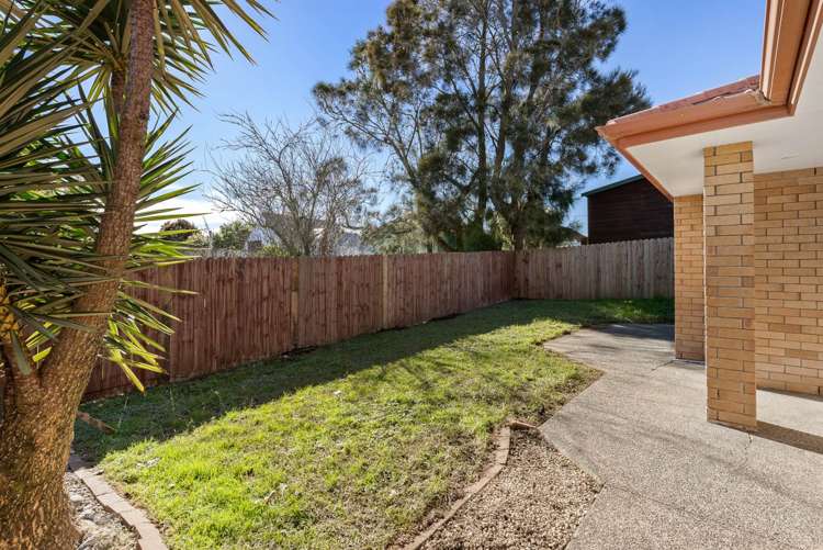 15a Blease Street New Lynn_14