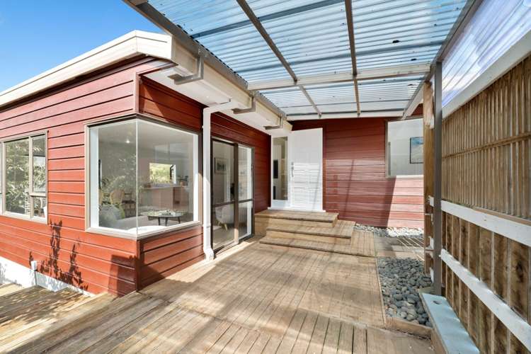 2/57 Moore Street Hillcrest_17