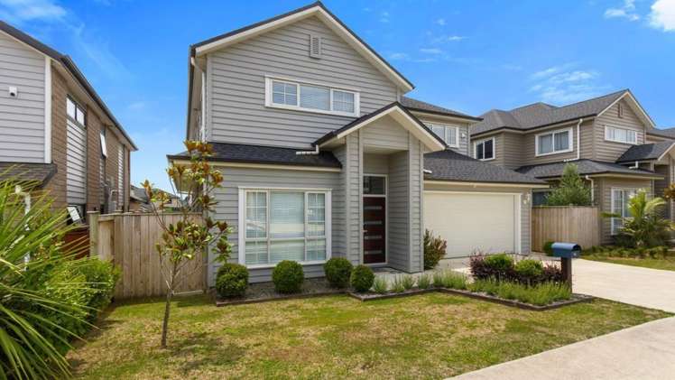 19 Ballindrait Drive Flat Bush_1