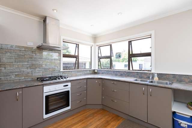 Three bedrooms close to Hospital