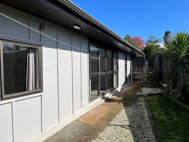 102/1C Whau Valley Road Kamo_1