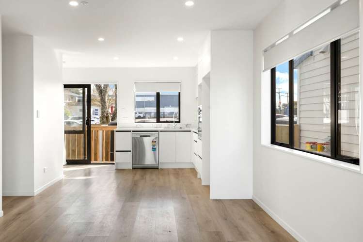 13A Edinburgh Avenue_5