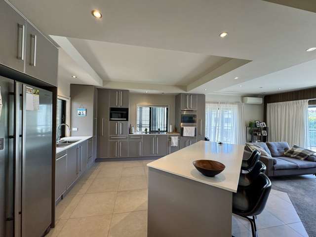 27 Bramley Drive Farm Cove_4