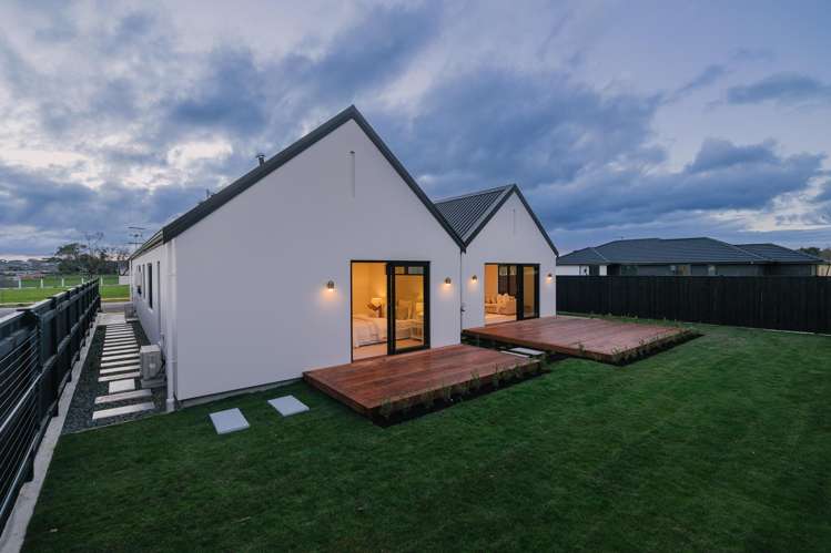 6 Parkside Avenue Maewa_15