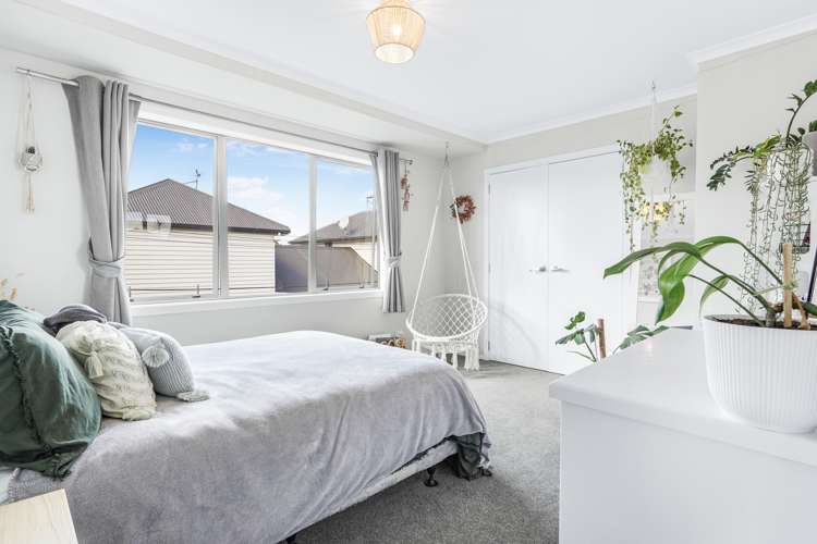 198d Old Farm Road Hamilton East_12