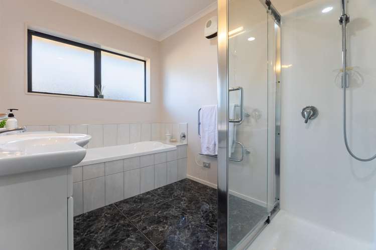 33 Consort Close Paraparaumu Beach_21