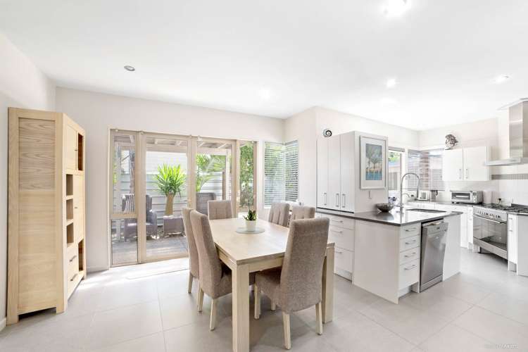 2/5 Purchas Road Hauraki_5