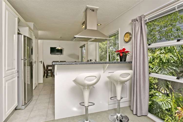 1a Riviera Place Hauraki_7