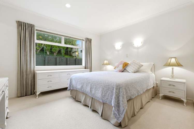 14 Chesterfield Way Orewa_13