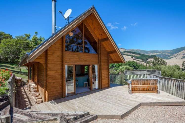 484 Marine Drive Charteris Bay_19