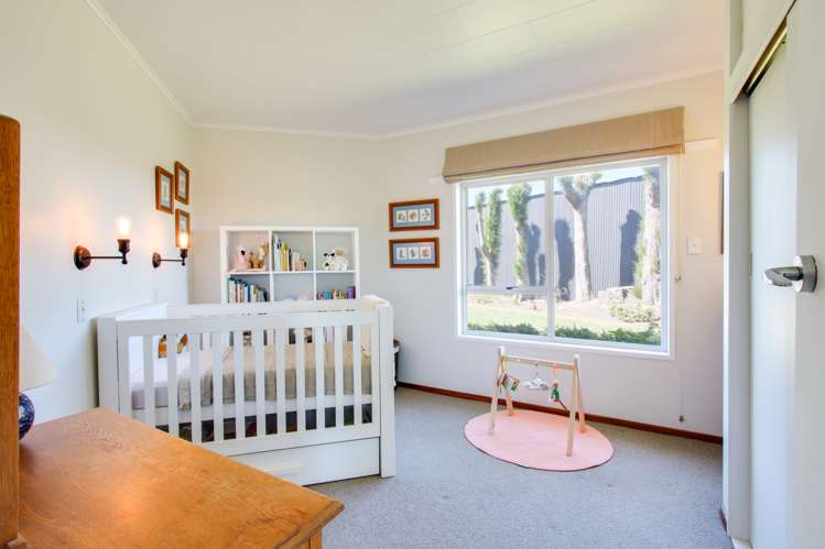 133 York Road Longlands_13