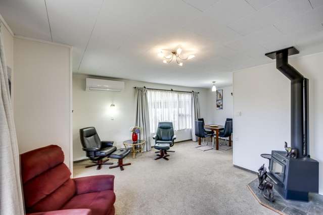 1/11 Hetley Crescent Taradale_3