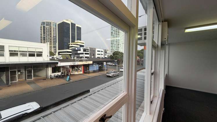 Shop 3,424 Lake Road Takapuna_8