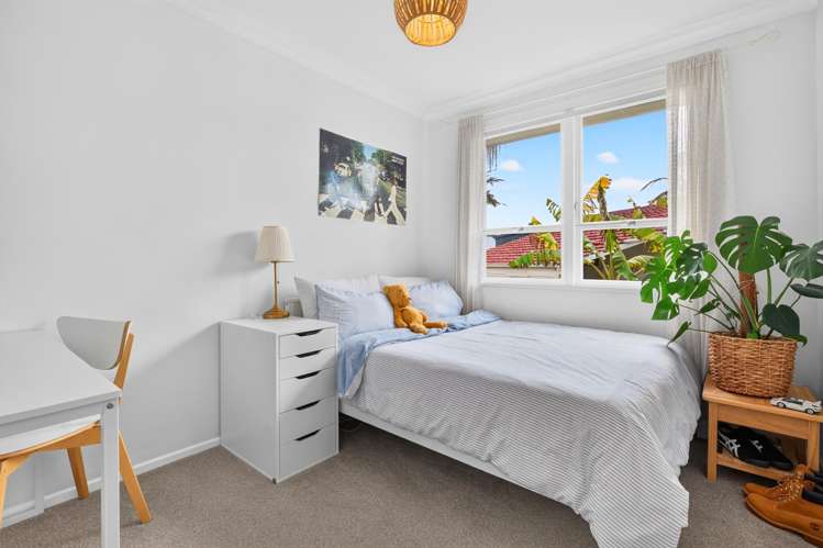 12 Madison Place Forrest Hill_16